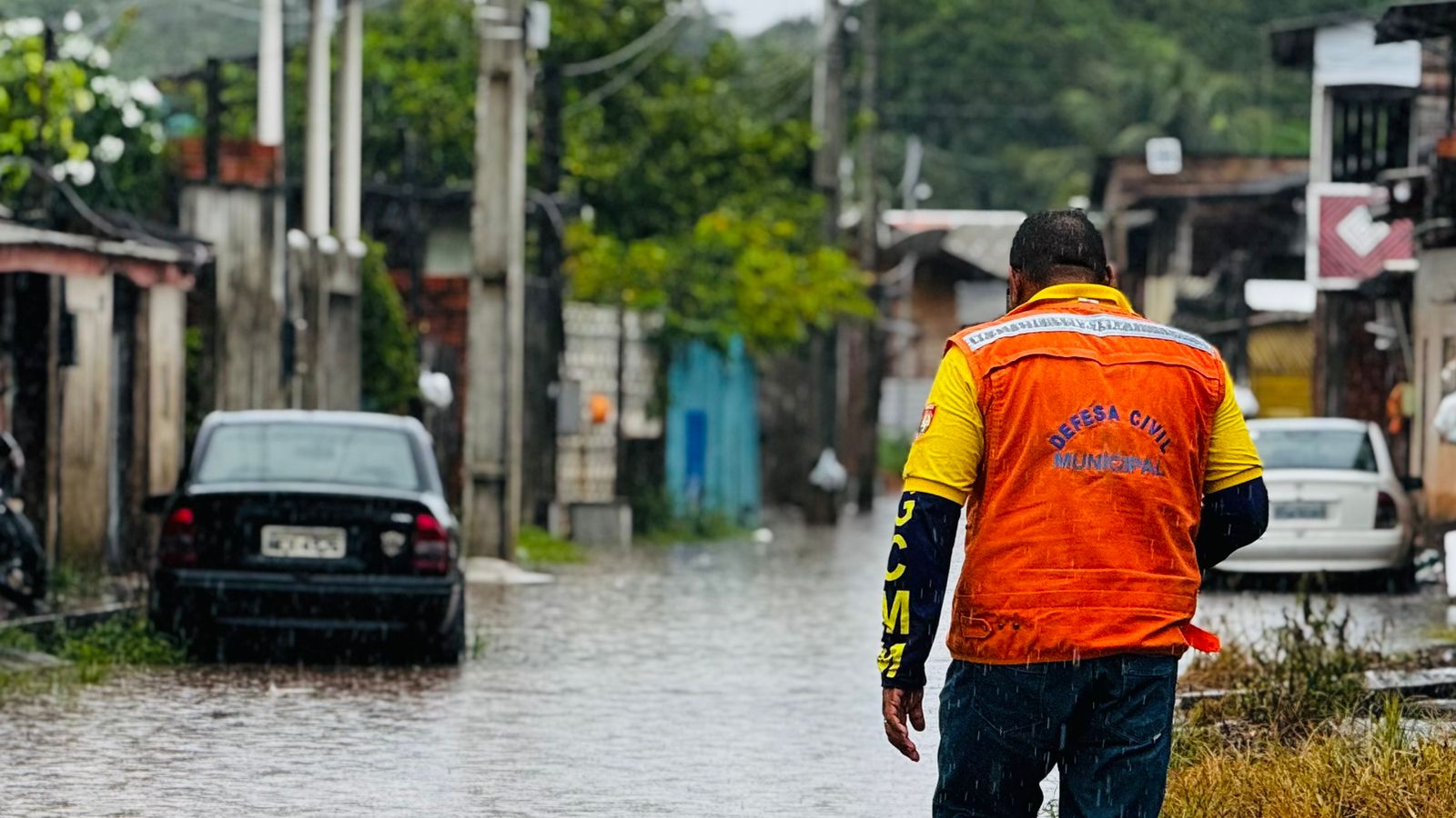 Prefeitura de Macapá intensifica ações para minimizar impactos das fortes chuvas nesta quarta-feira (10)